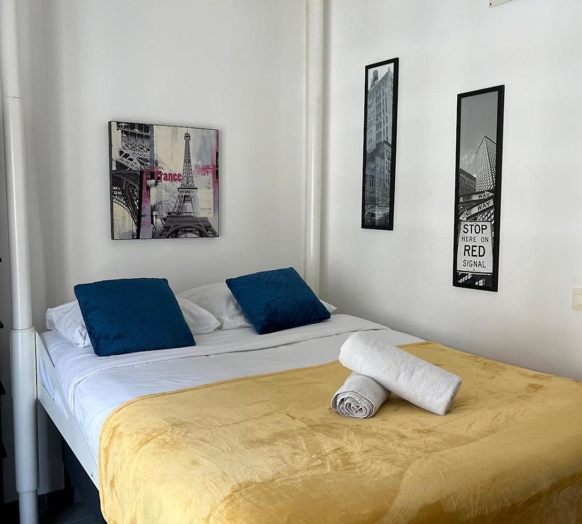 Hyper Center - Superb - Cozy - Wifi Apartment *