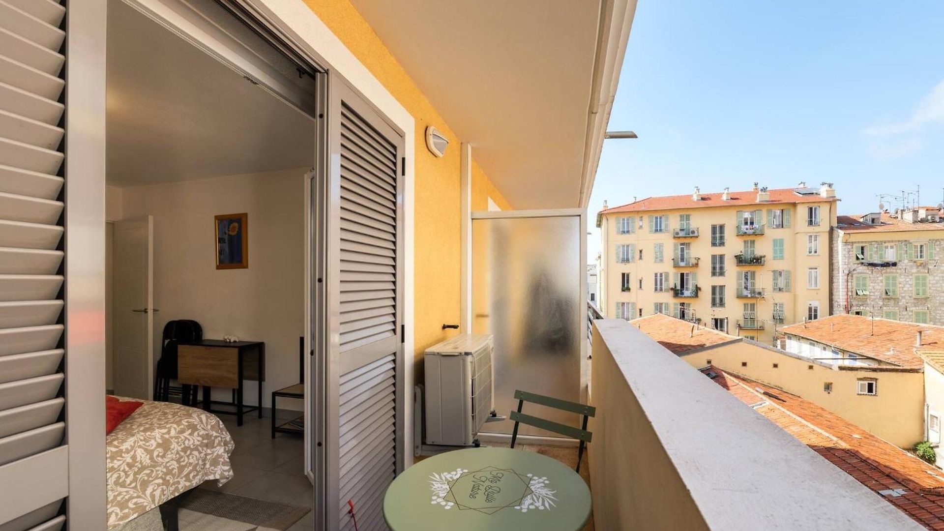 Au Port De Appartement *