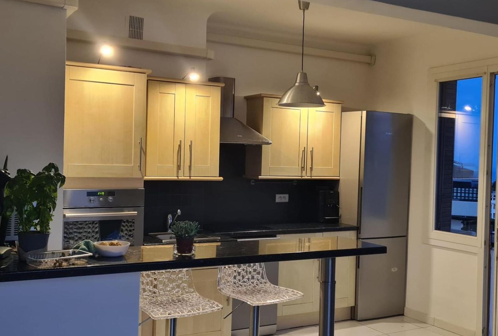 Beautiful 3-room Sea View *