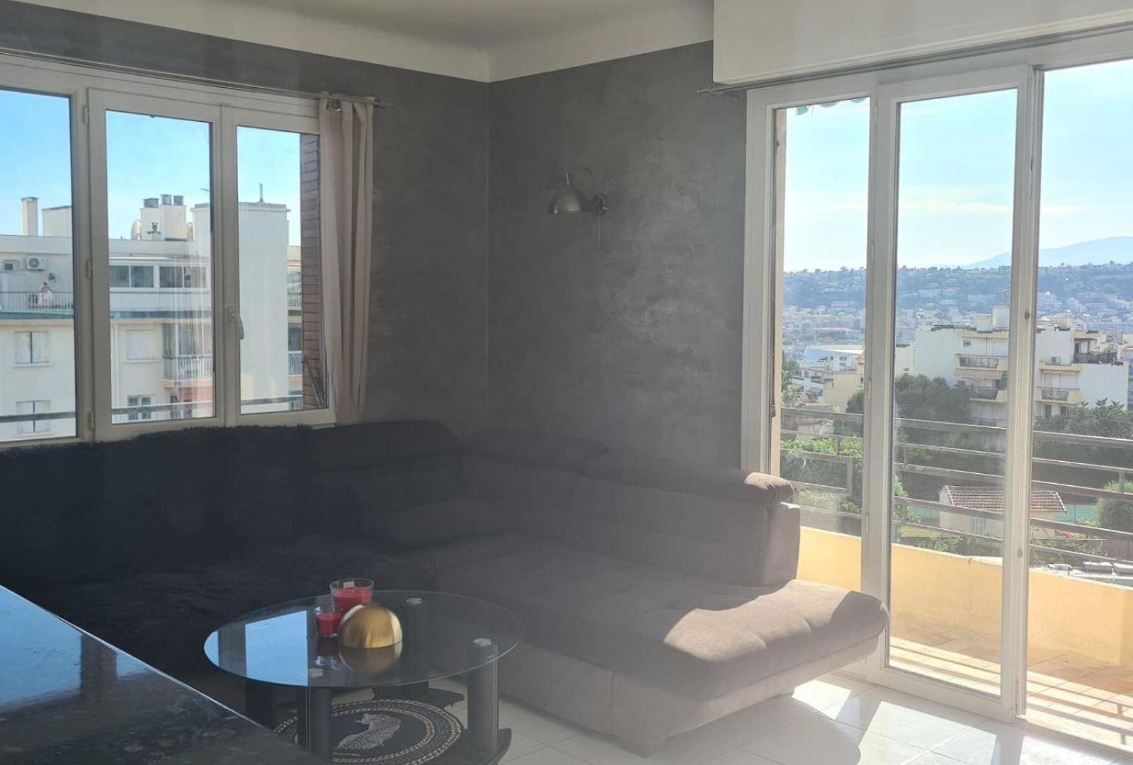 Beautiful 3-room Sea View Appartement Nice