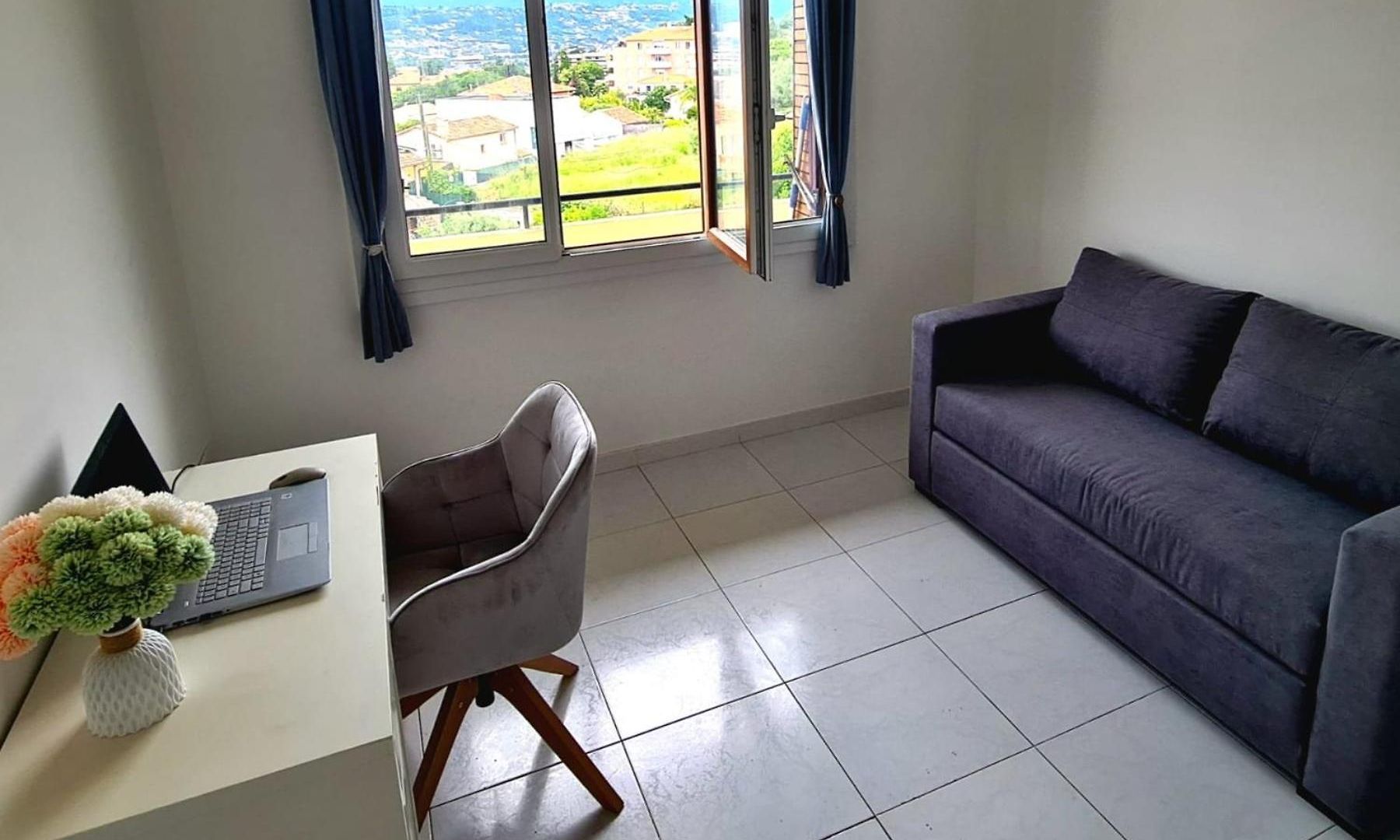 Appartement Beautiful 3-room Sea View
