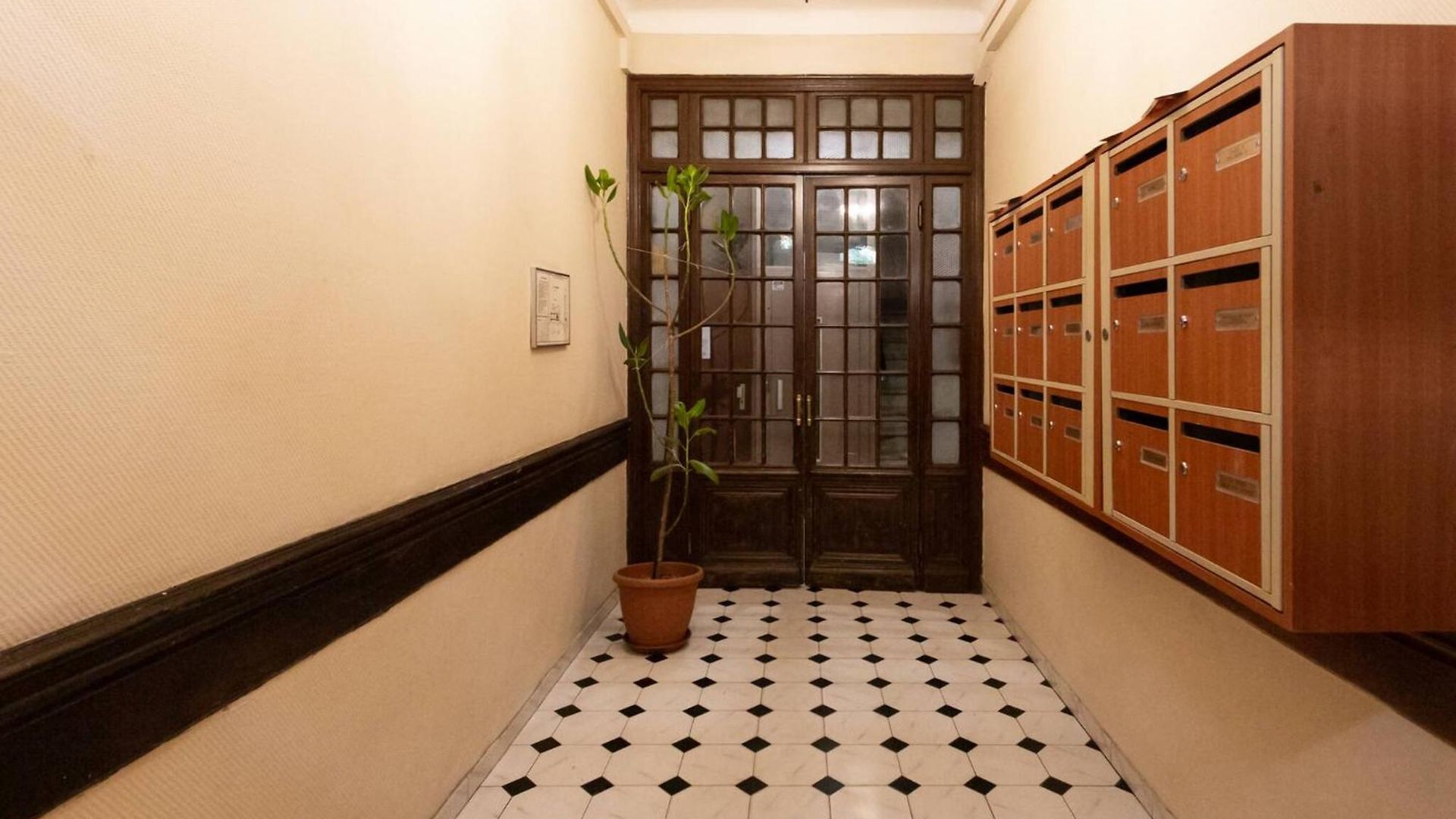 Appartement Gioa- Avec Balcon, Place Garibaldi -paillon *