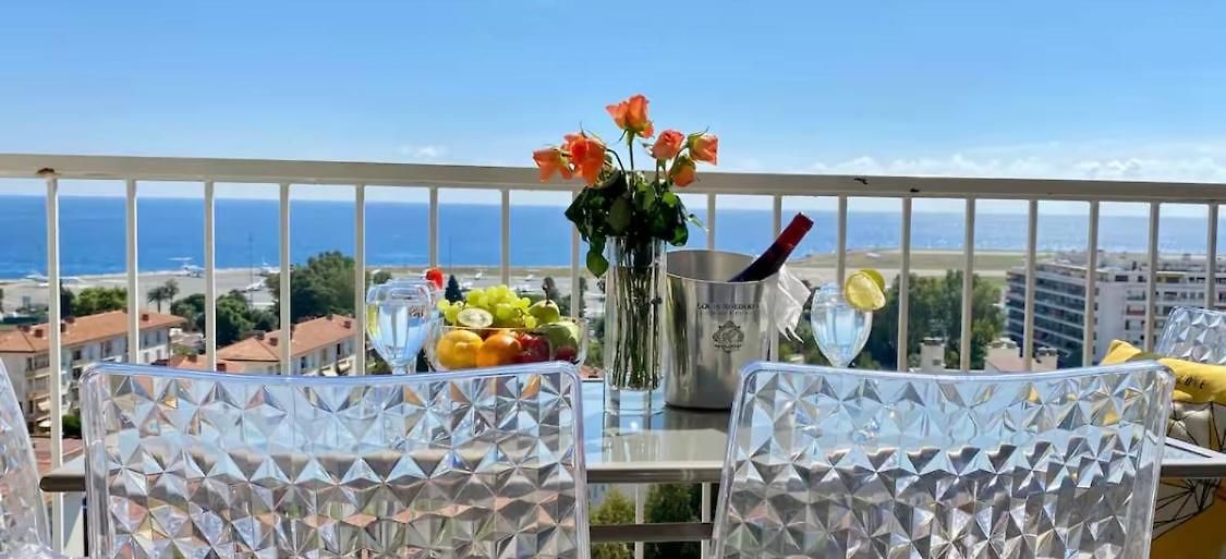 Panoramic Sea View - Air Conditioning - Terrace - 2 Bedrooms - Kitchen - Wifi - Tramway Nice