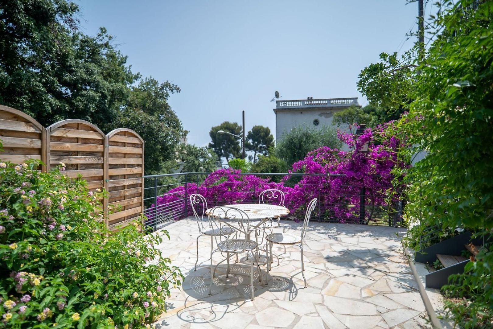 Guestready - Spacious Comfort With Sunny Garden Maison d'hôtes Nice