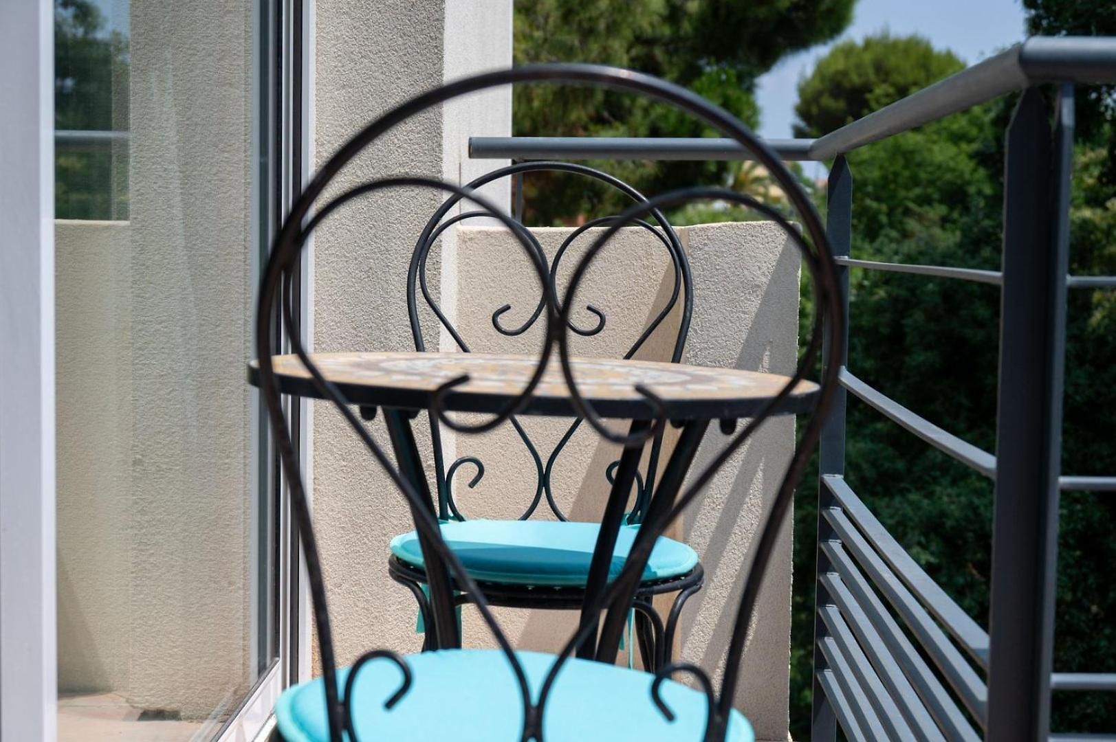 Guestready - Spacious Comfort With Sunny Garden Maison d'hôtes 4*
