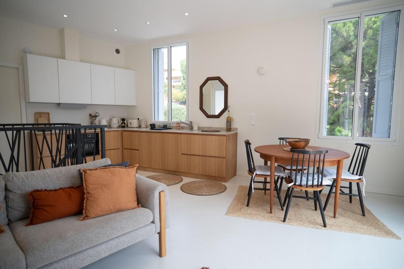 Guestready - Spacious Comfort With Sunny Garden Maison d'hôtes Nice