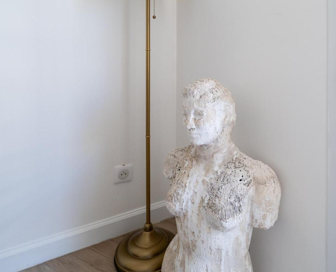 Moderne Proche - Balcon Et Climatise *