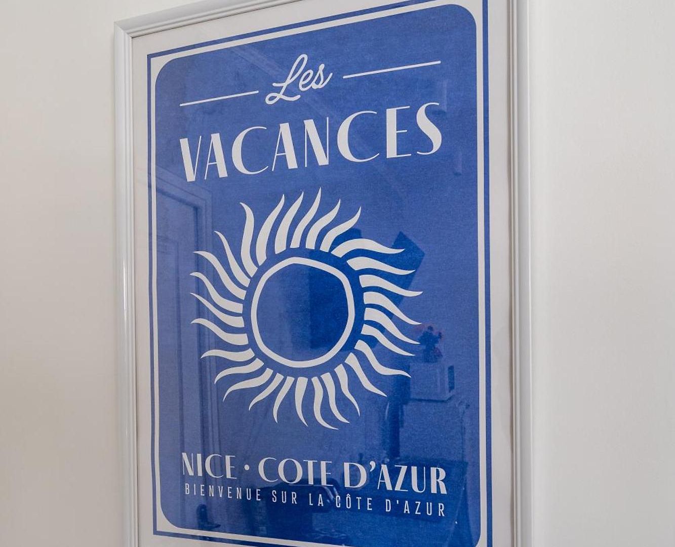 Moderne Proche - Balcon Et Climatise Apartment