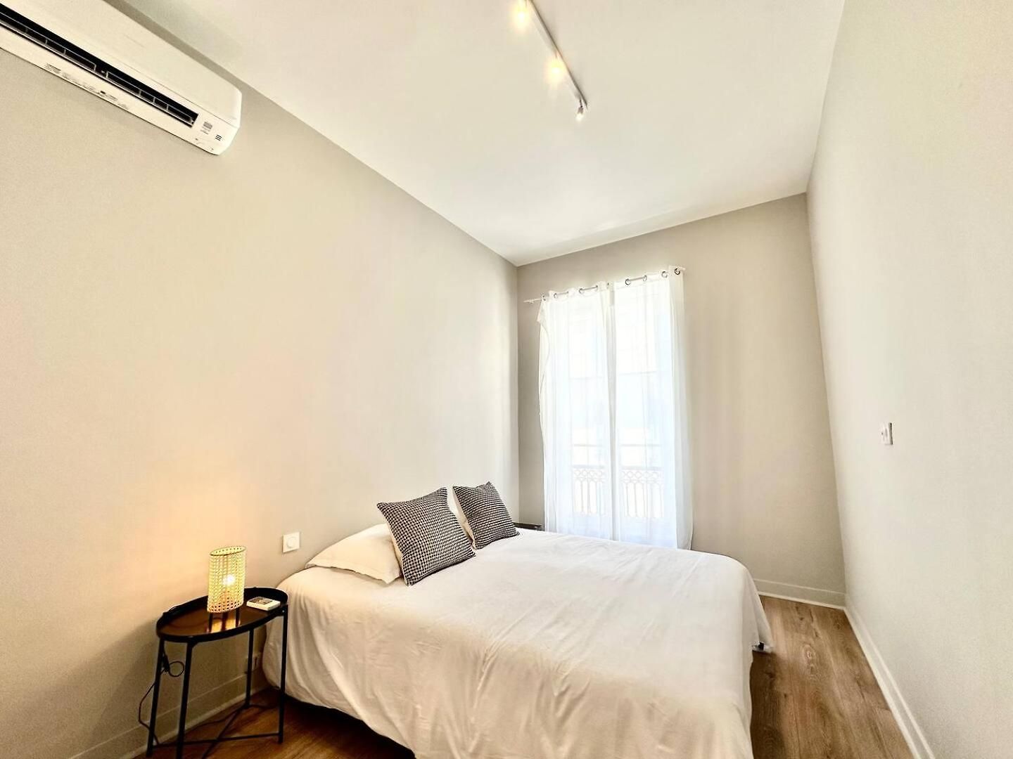 Au Coeur De Pour 4 - Clim&wifi Appartement