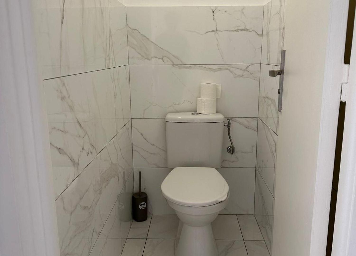 2 Bedroom Ocean View * Nice