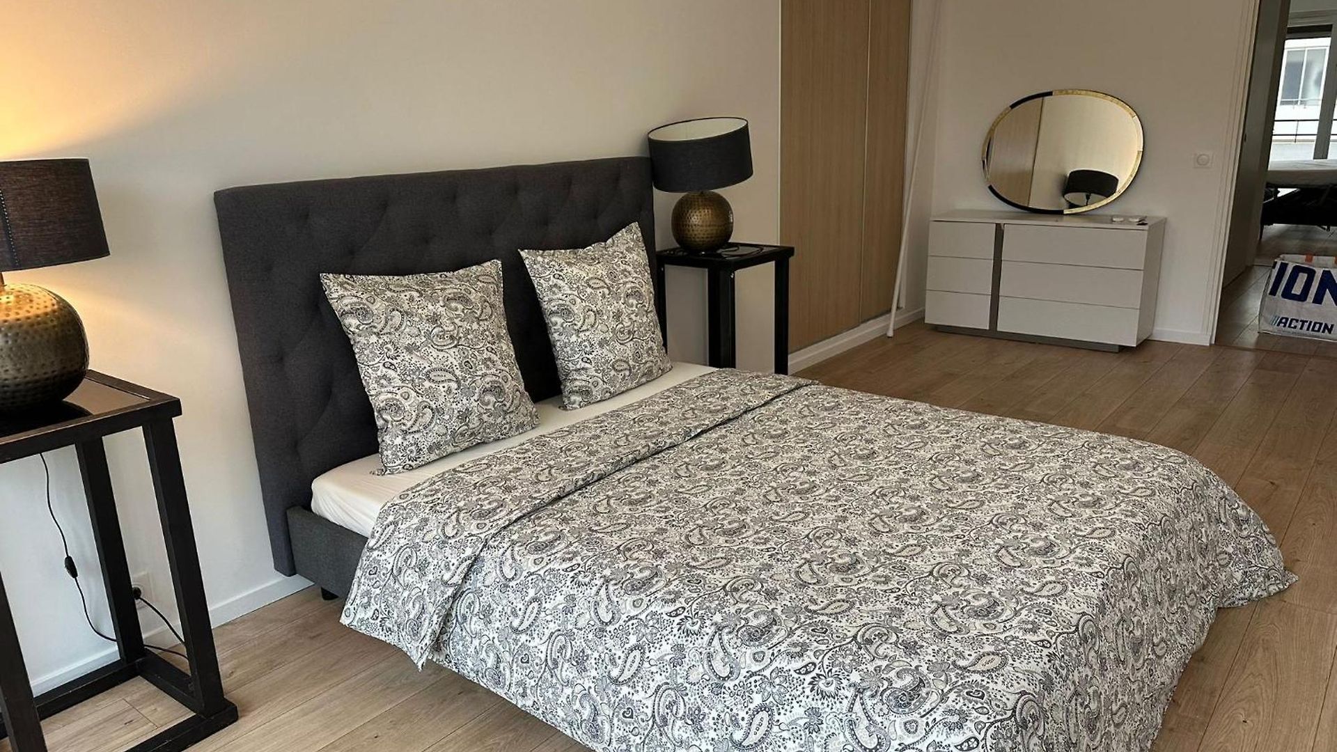 2 Bedroom Ocean View Appartement *