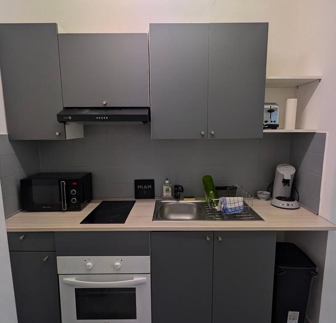 Appartement Avec Terrasse Privee & Clim, Proche Centre Nice