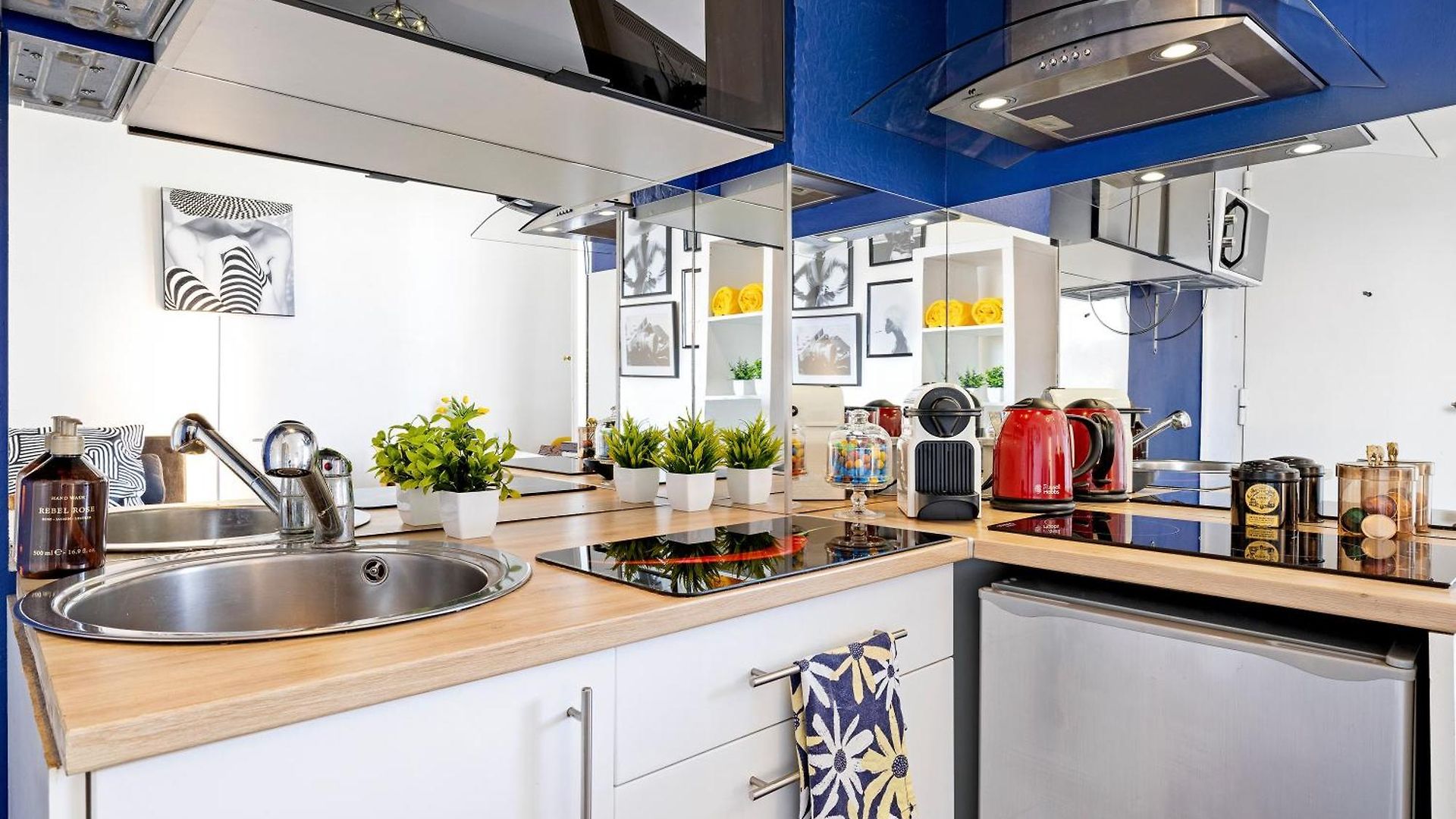 Hyper Center - Air Conditioning - Balcony - Wifi - Tramway - Quiet Appartement *