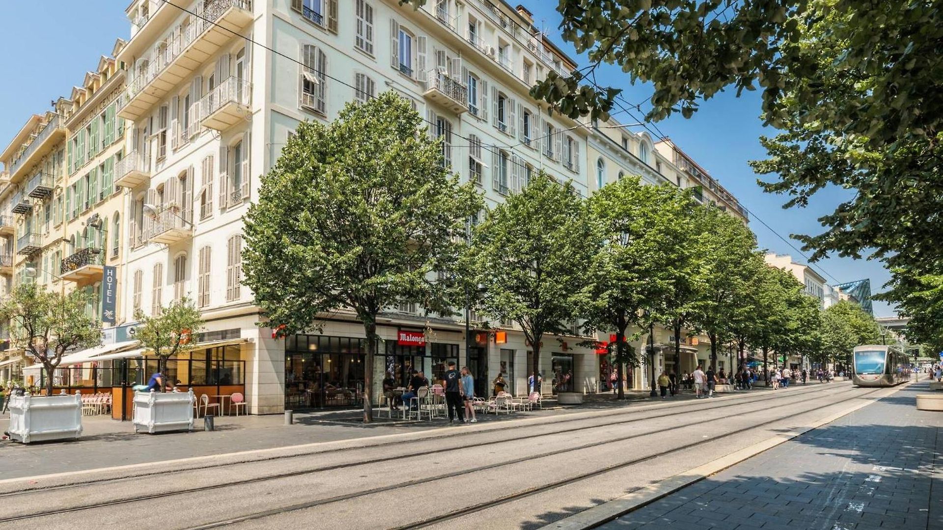 Elegant Et Lumineux 3 Pieces Avenue Jean Medecin Appartement *
