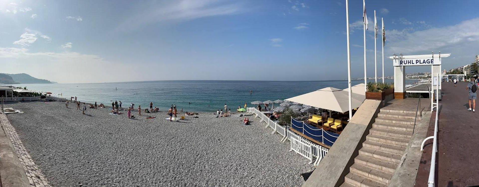 Carre D Or Face A La Nice