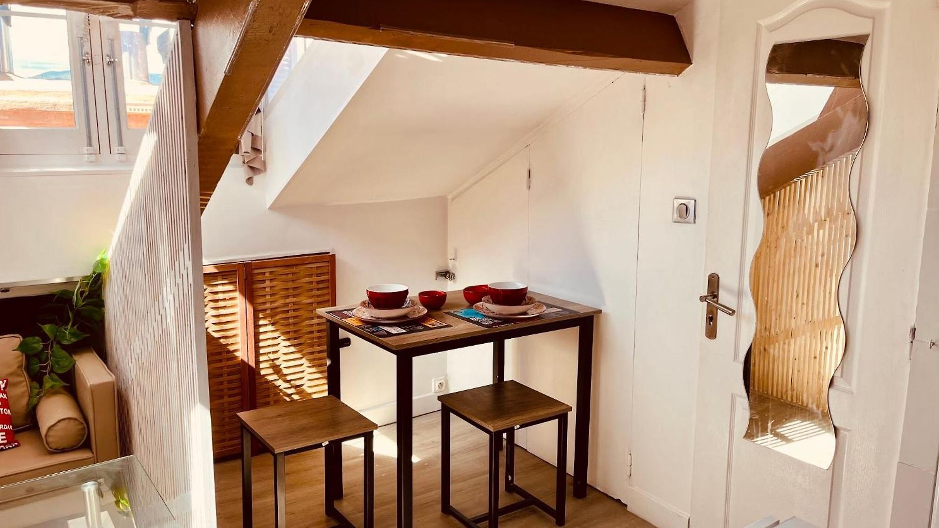 Atypique Calme, Quartier Vip, 50m