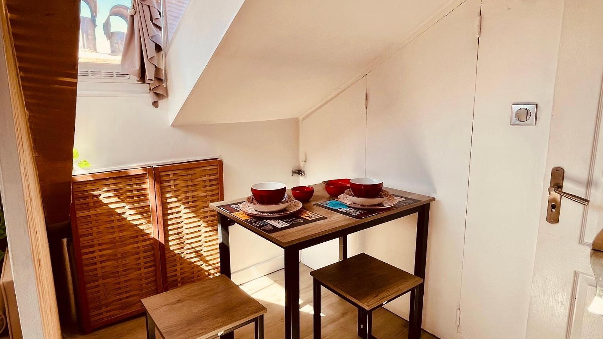 Atypique Calme, Quartier Vip, 50m Apartment