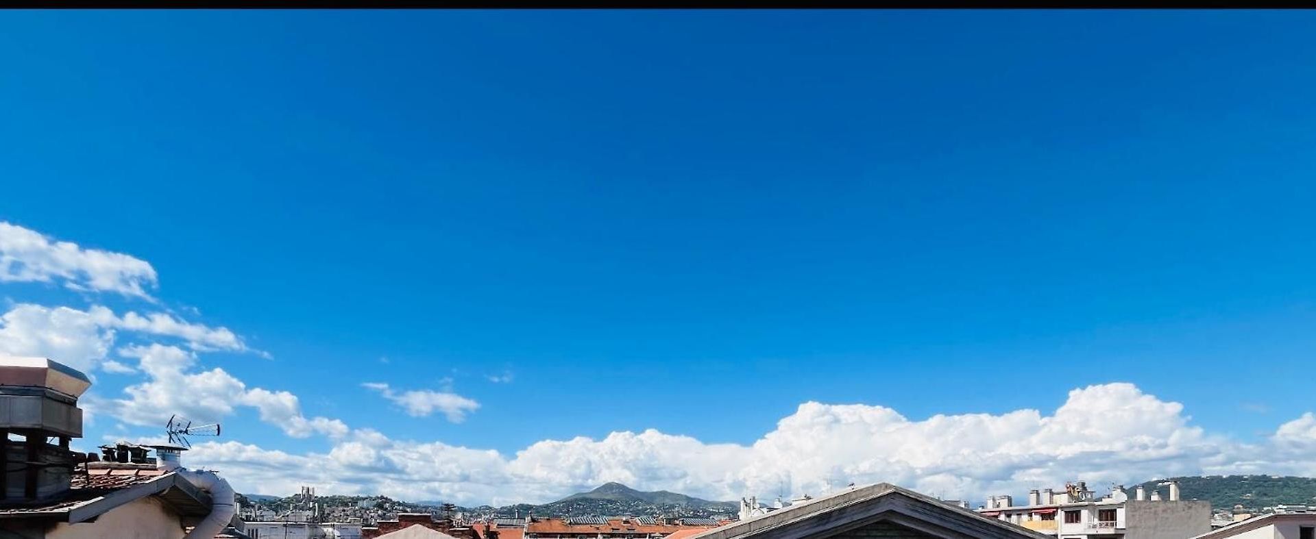 Atypique Calme, Quartier Vip, 50m Apartment *