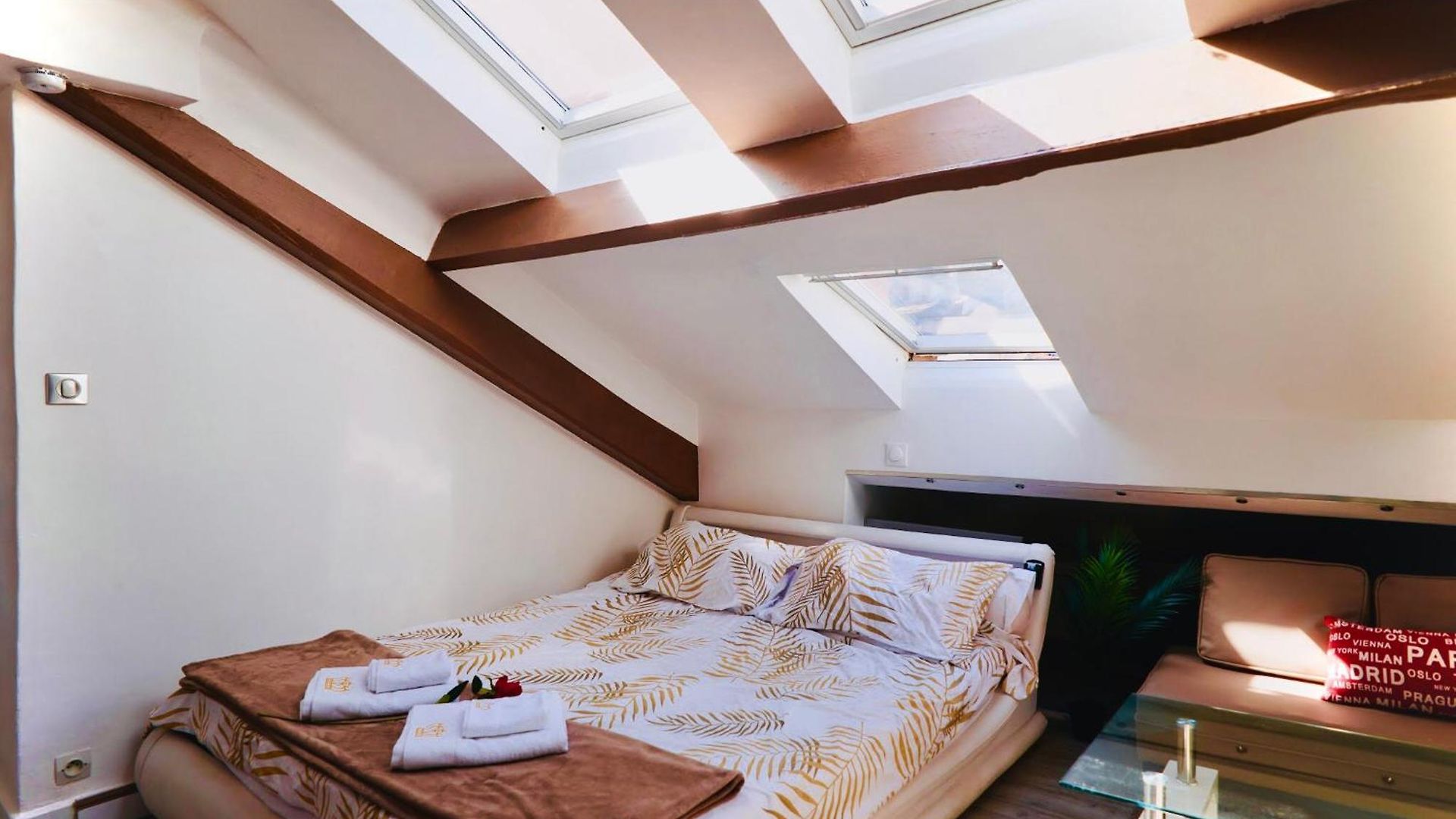 Atypique Calme, Quartier Vip, 50m Apartment