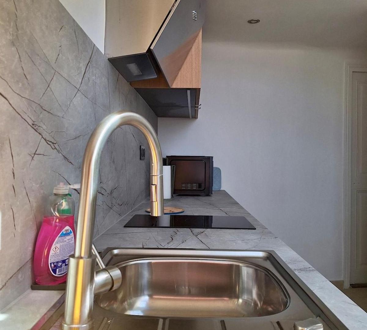 Lofty Hideout With 2 Bedrooms * Nice