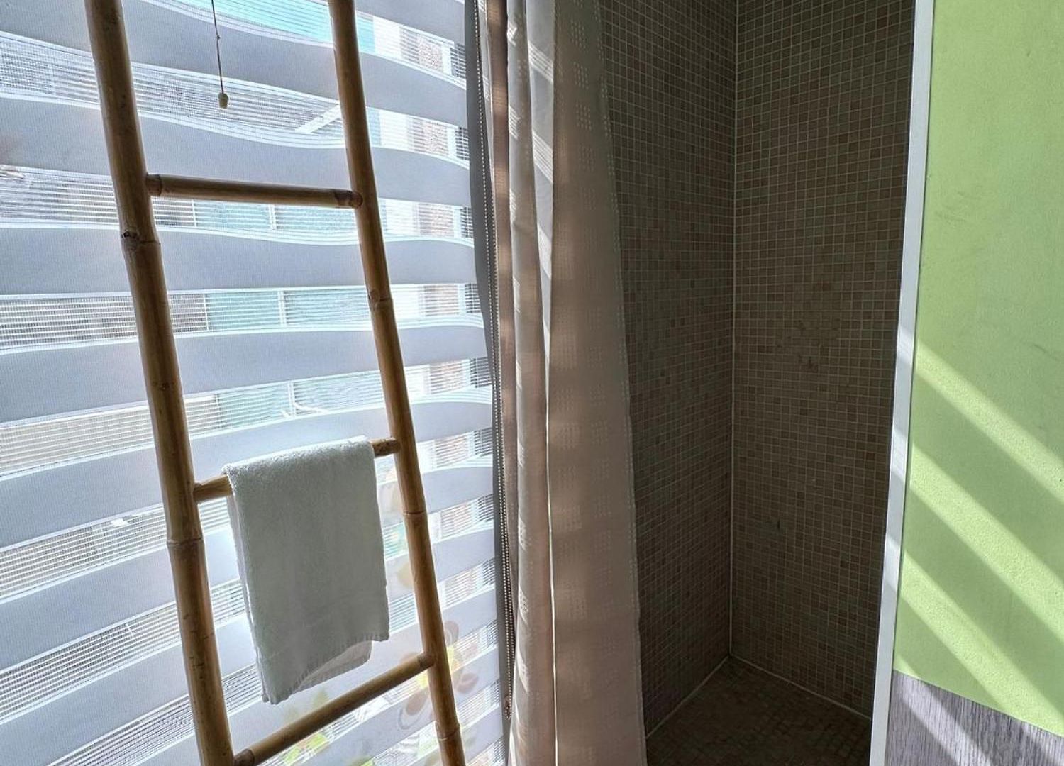 Siena - 6 Personnes Avec Terrasse Et Jacuzzi Plein Coeur Centre-ville Quartier Du Port De Apartment *