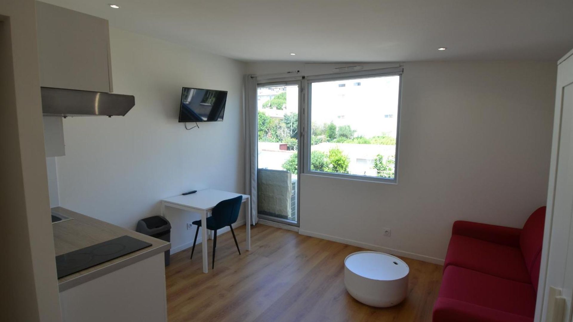 Appartement Cassin - Next To Tramway Line 2 Near Airport