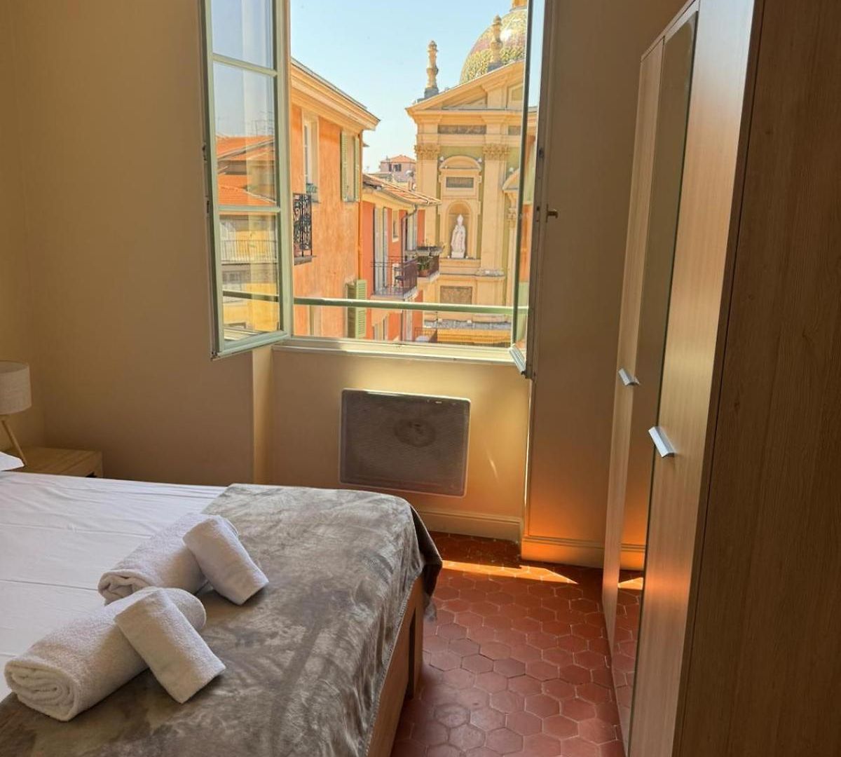 Ste Reparate - Cosy 2 Pieces Vue Cathedrale Appartement *