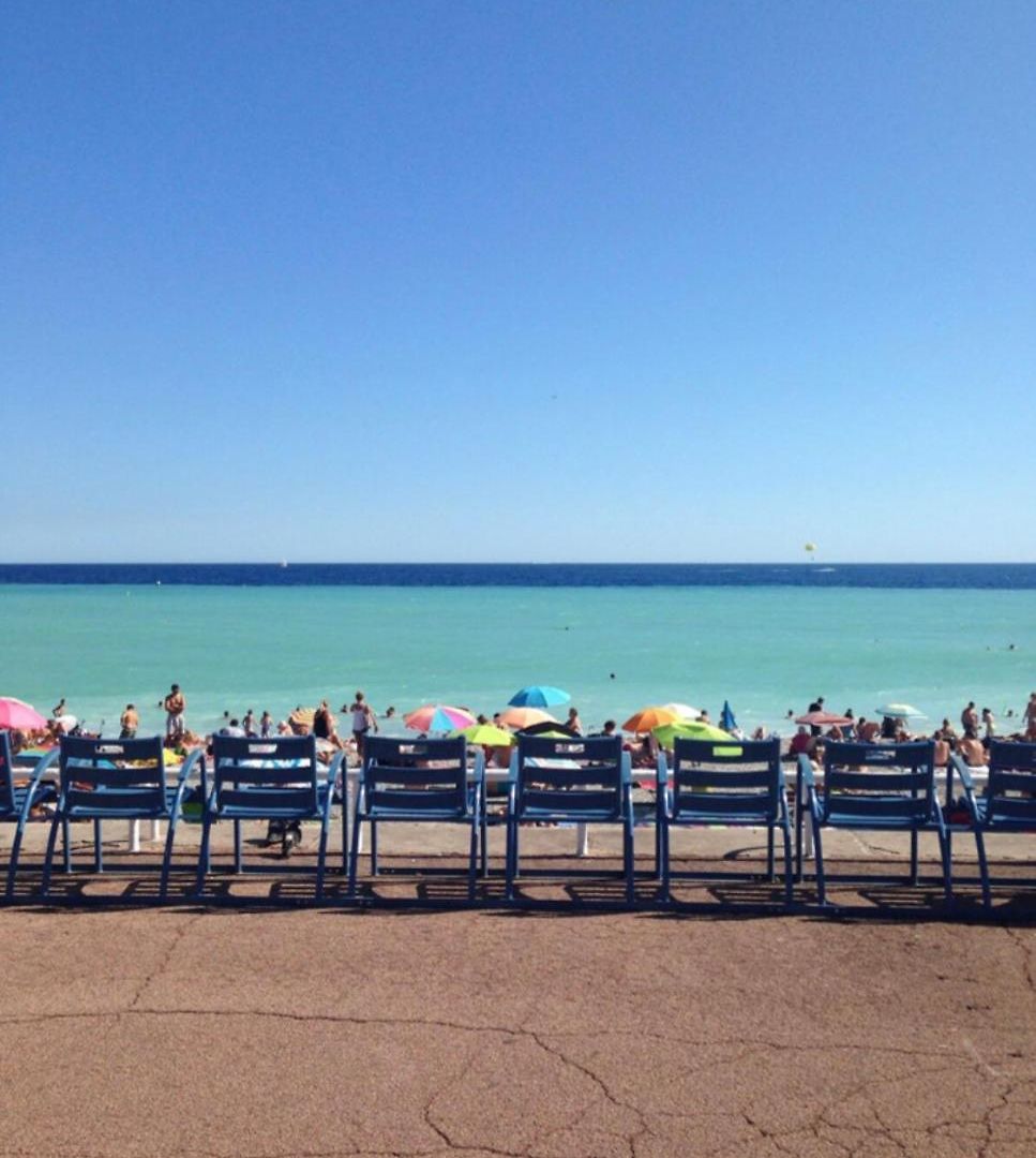 Superbe De 3p Pieces Dans Avec Piscine Et Climatisation * Nice