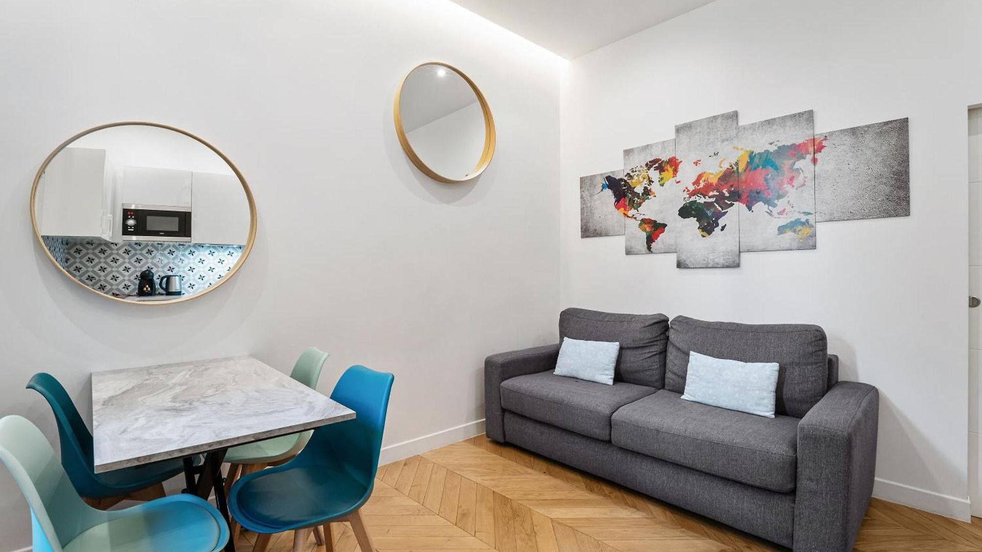 Renting - Verdun - Designer Cocoon Massena Calm Air Conditioning * Nice