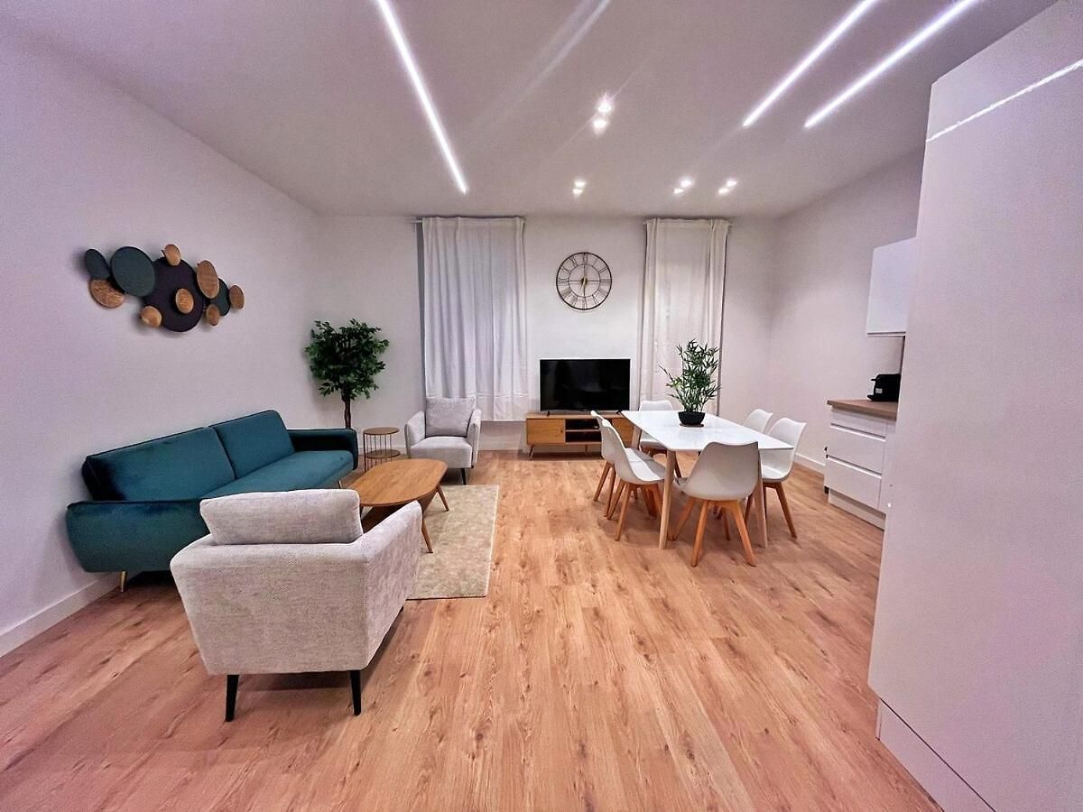 Rf102 - Magnifique Et Spacieux 3 Pièces Appartement