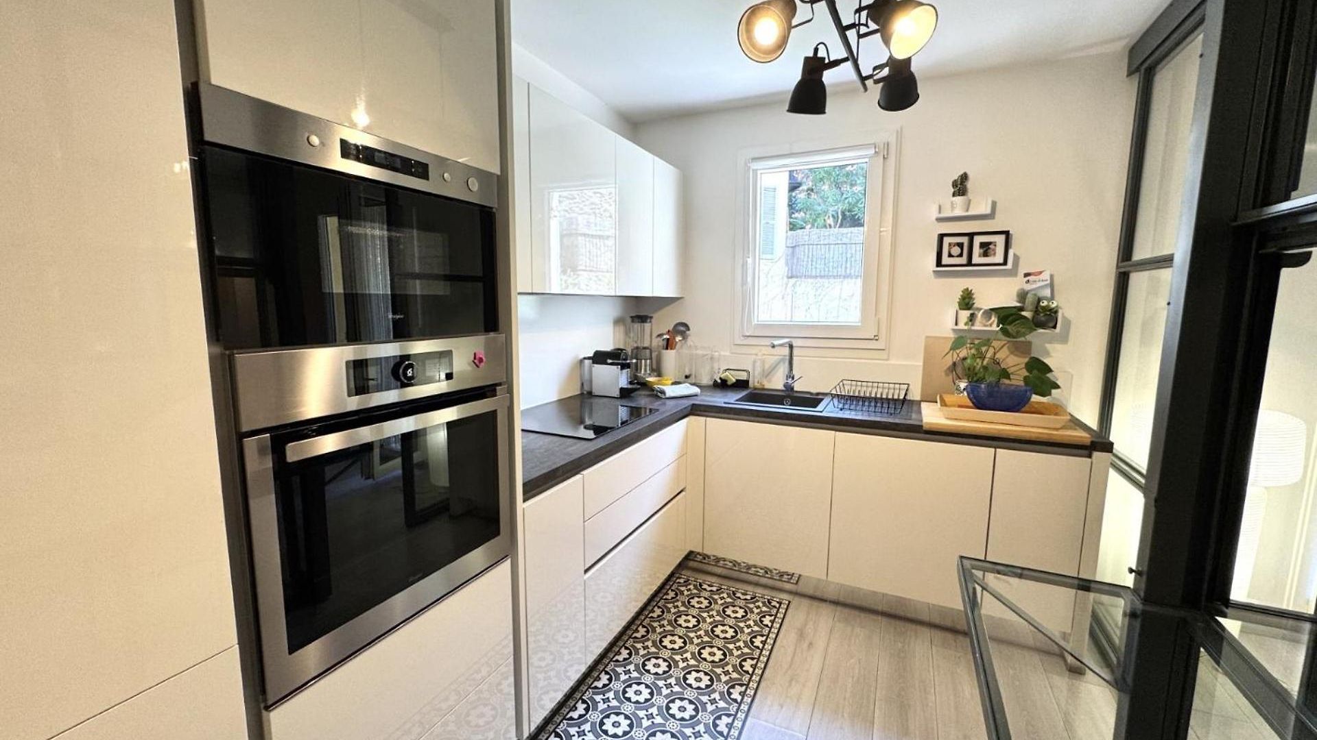 Appartement Riviera - Amazing 1 Bedroom Terrace Old Town Promenade Des Loft Providence