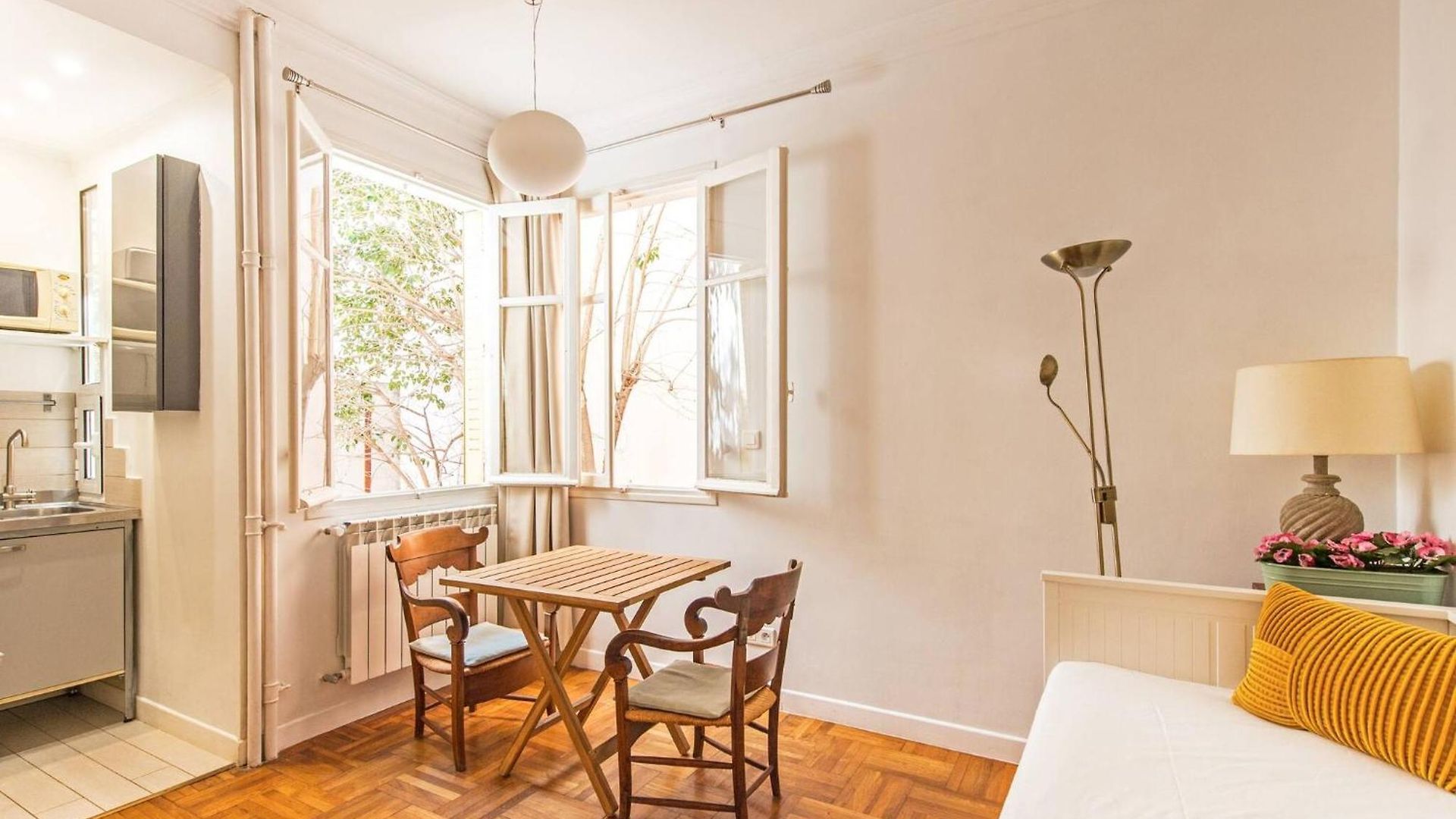Appartement Fleur- Cosy Studio, 200 Promenade Des Et Negresco, Wifi, Climatisation- Calme