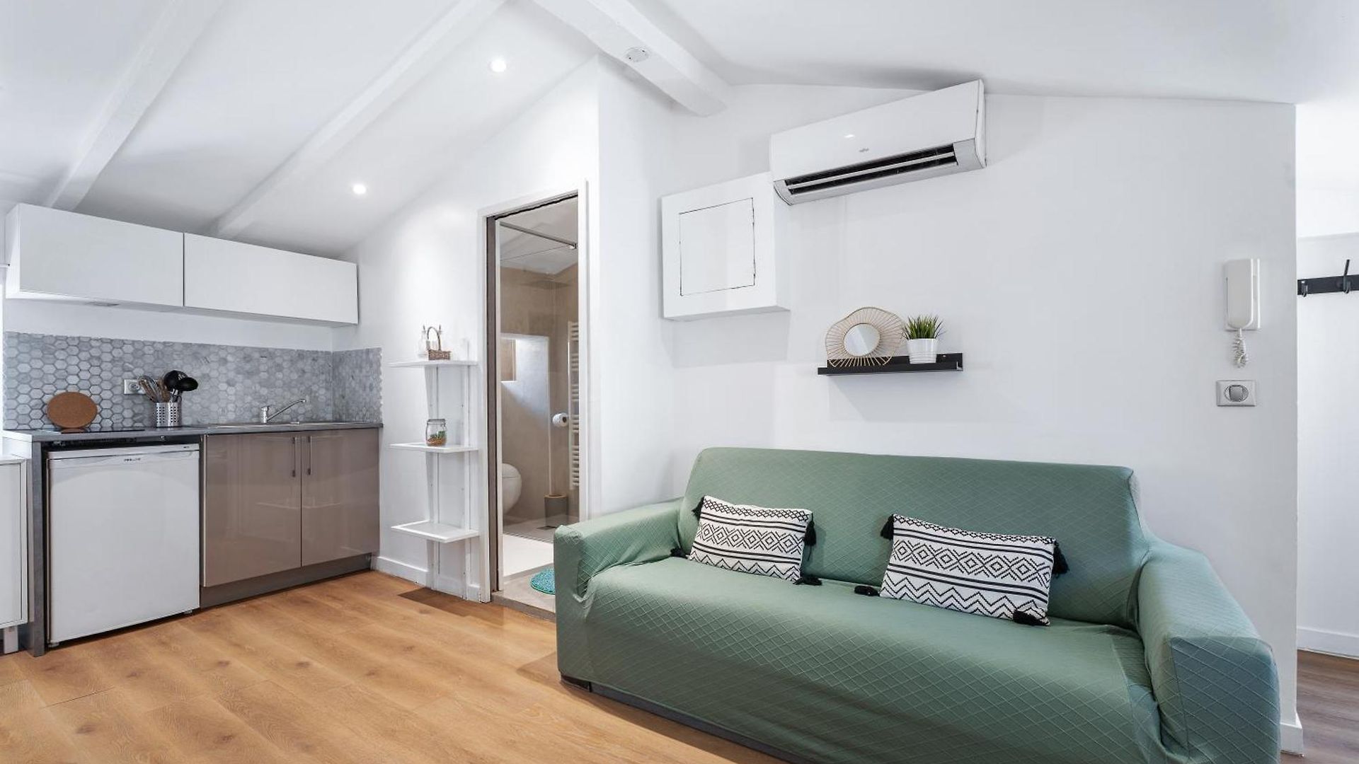 Renting - 6b France - Massena Design Ac Quiet Center Wifi Appartement *