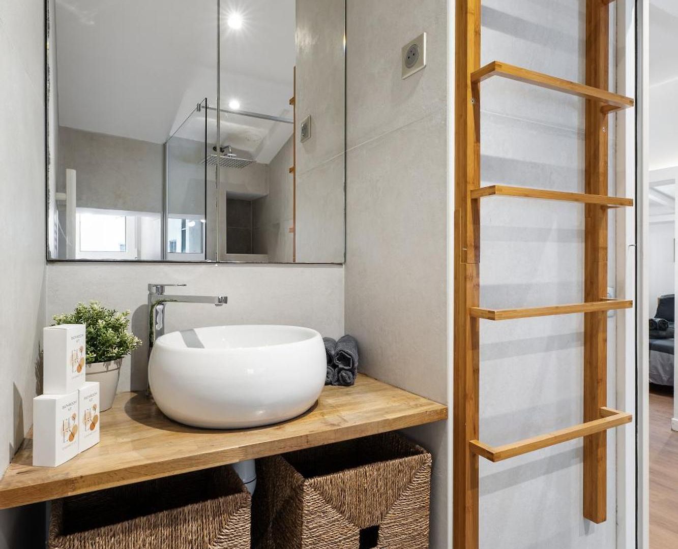 Renting - 6b France - Massena Design Ac Quiet Center Wifi *
