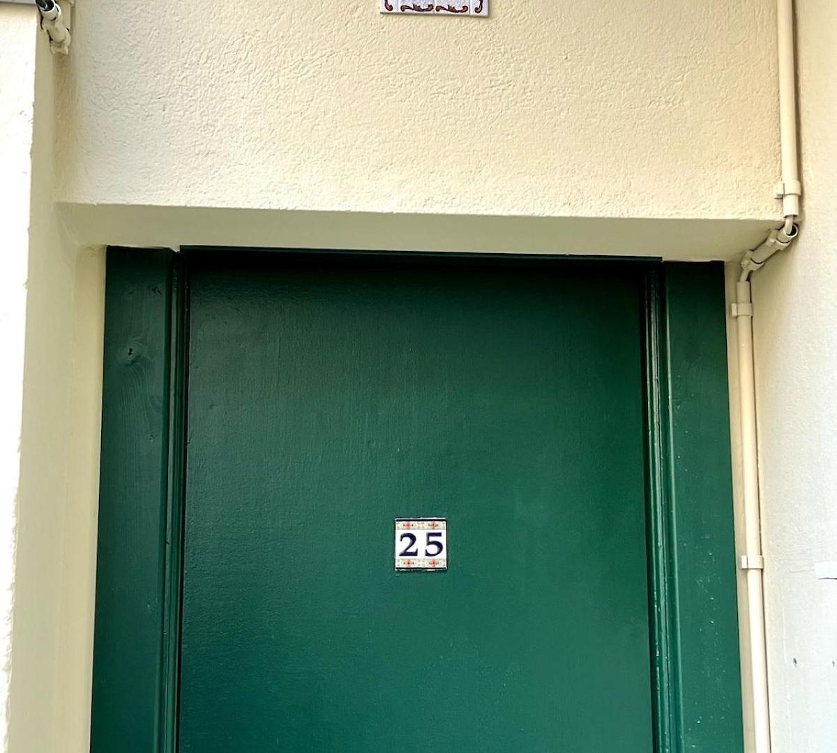 Cozy Near The With With Aircon Apartment Nice