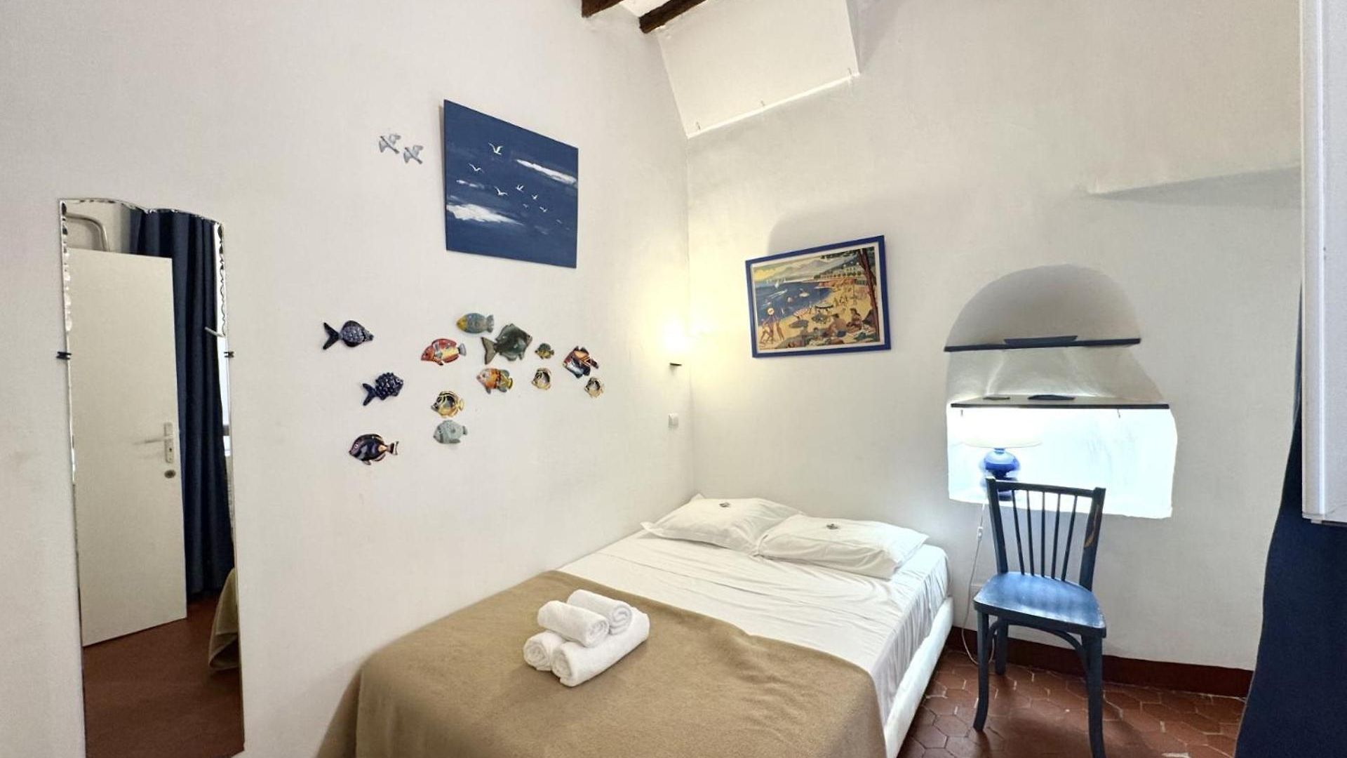 Apartment Riviera: Old Town Getaway, Steps From 3*