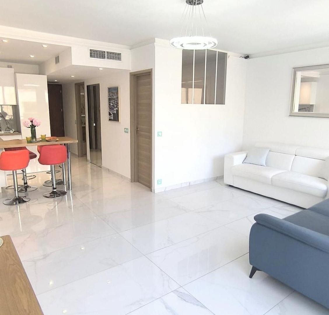 Royal Lux Spacious Seaside Pool Appartement Nice