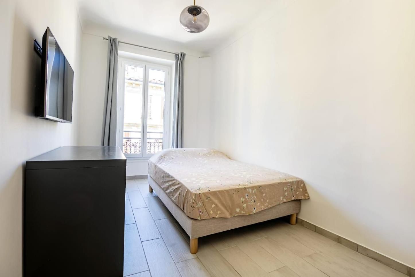 Appartement Hyper Centre De - 3 Pièces Nice