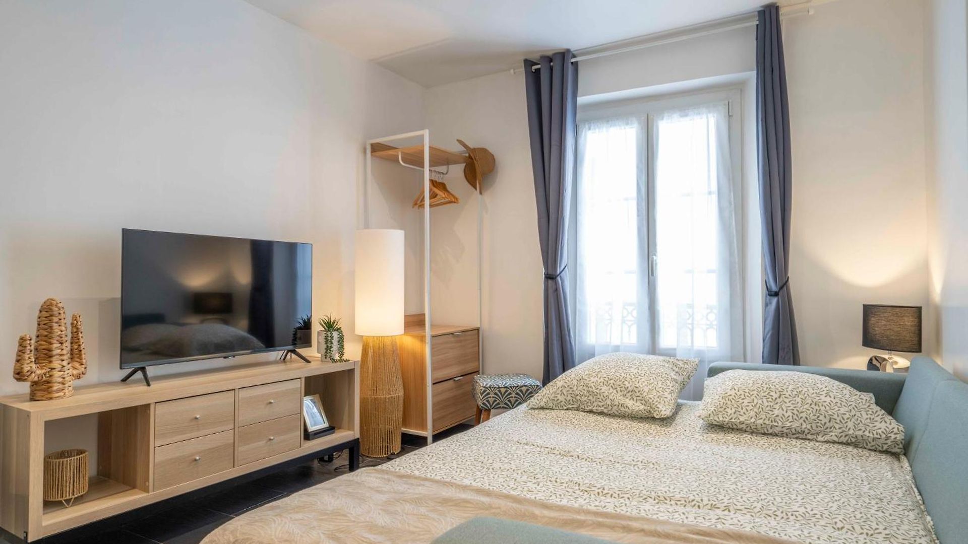 Modern And Elegant, Air-conditioned, Centre - Hdp2 Nice