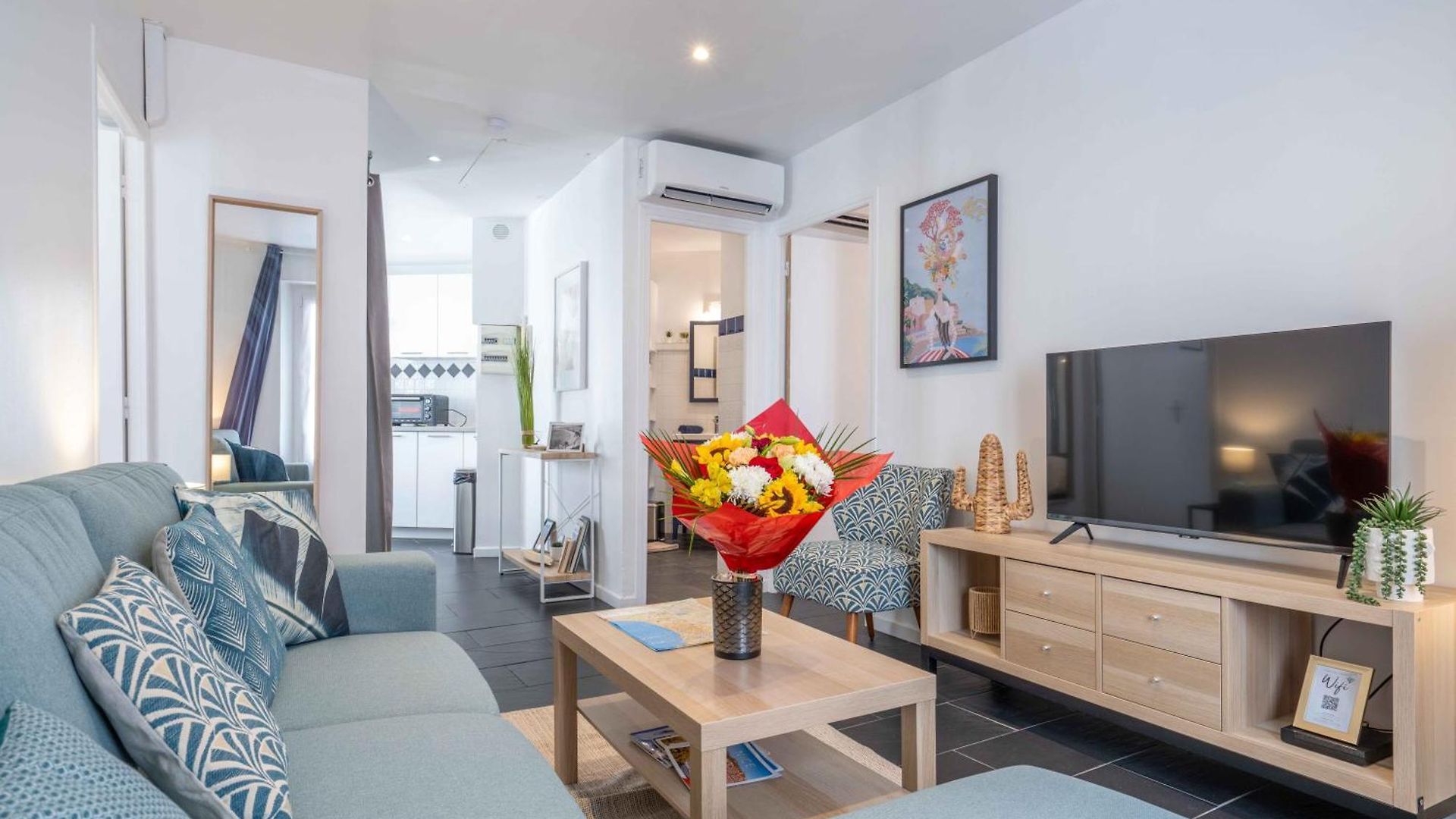 Appartement Modern And Elegant, Air-conditioned, Centre - Hdp2