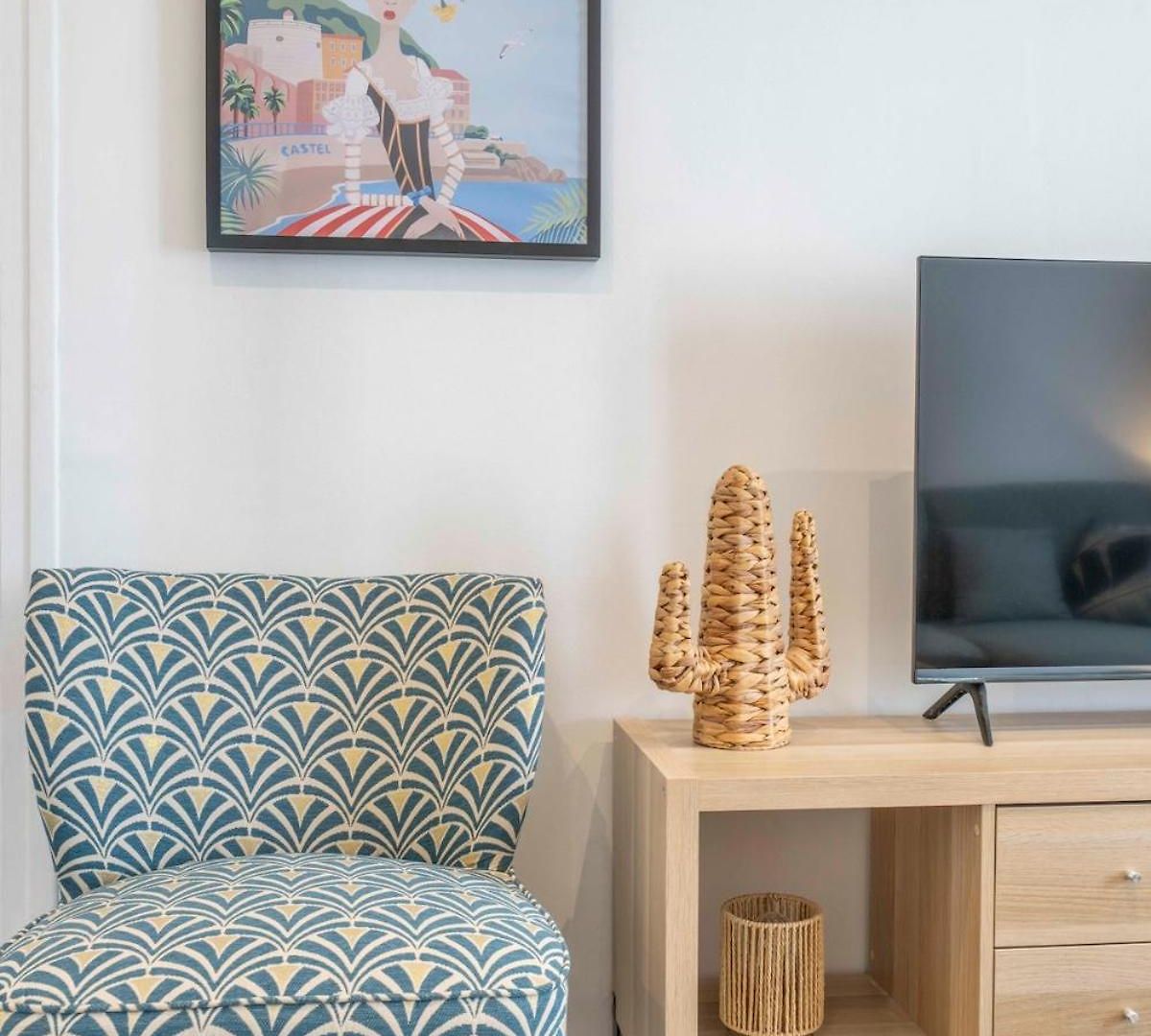 Modern And Elegant, Air-conditioned, Centre - Hdp2 *