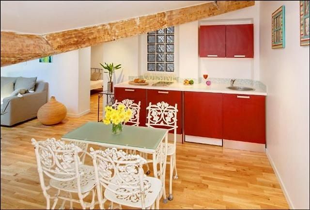 Appartement 1 Bedroom, Location In Nice