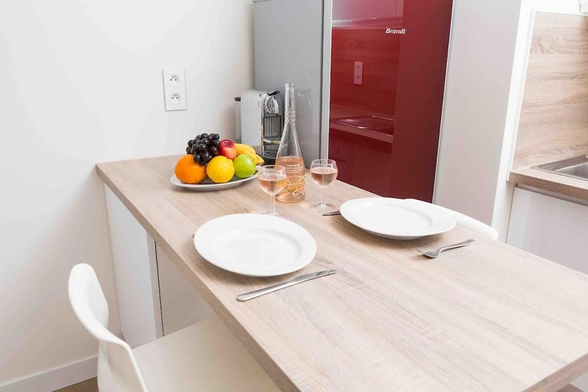 Perle De - 50 Mètres De La Plage, Clim, Wifi Appartement *