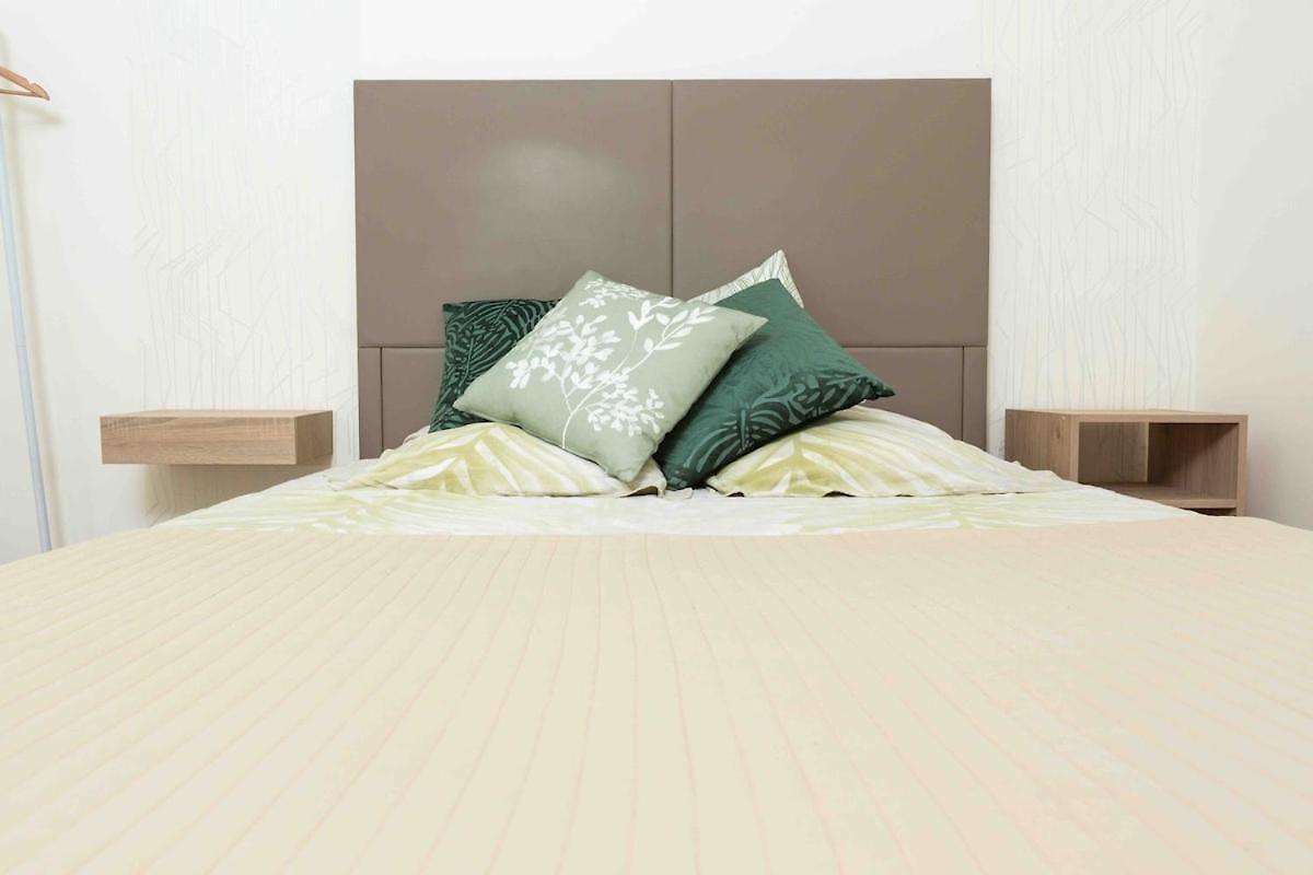 Appartement Perle De - 50 Mètres De La Plage, Clim, Wifi *