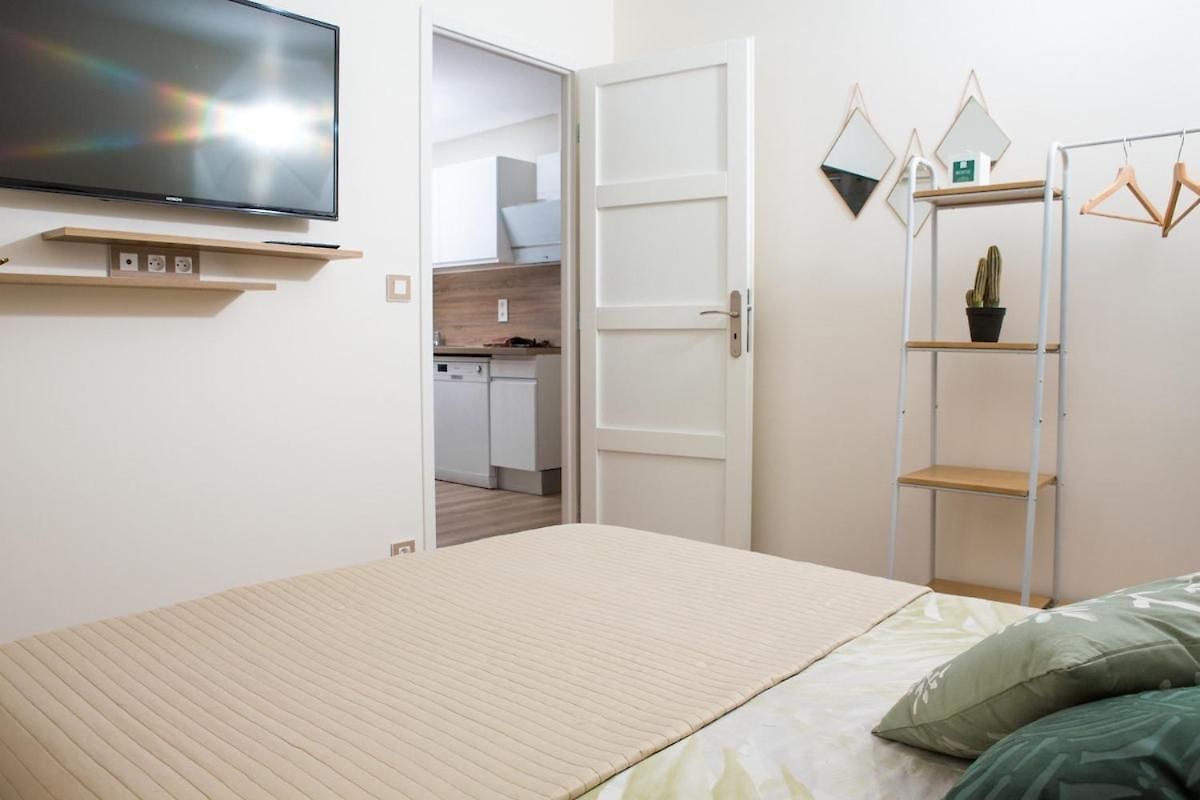 Appartement Perle De - 50 Mètres De La Plage, Clim, Wifi Nice