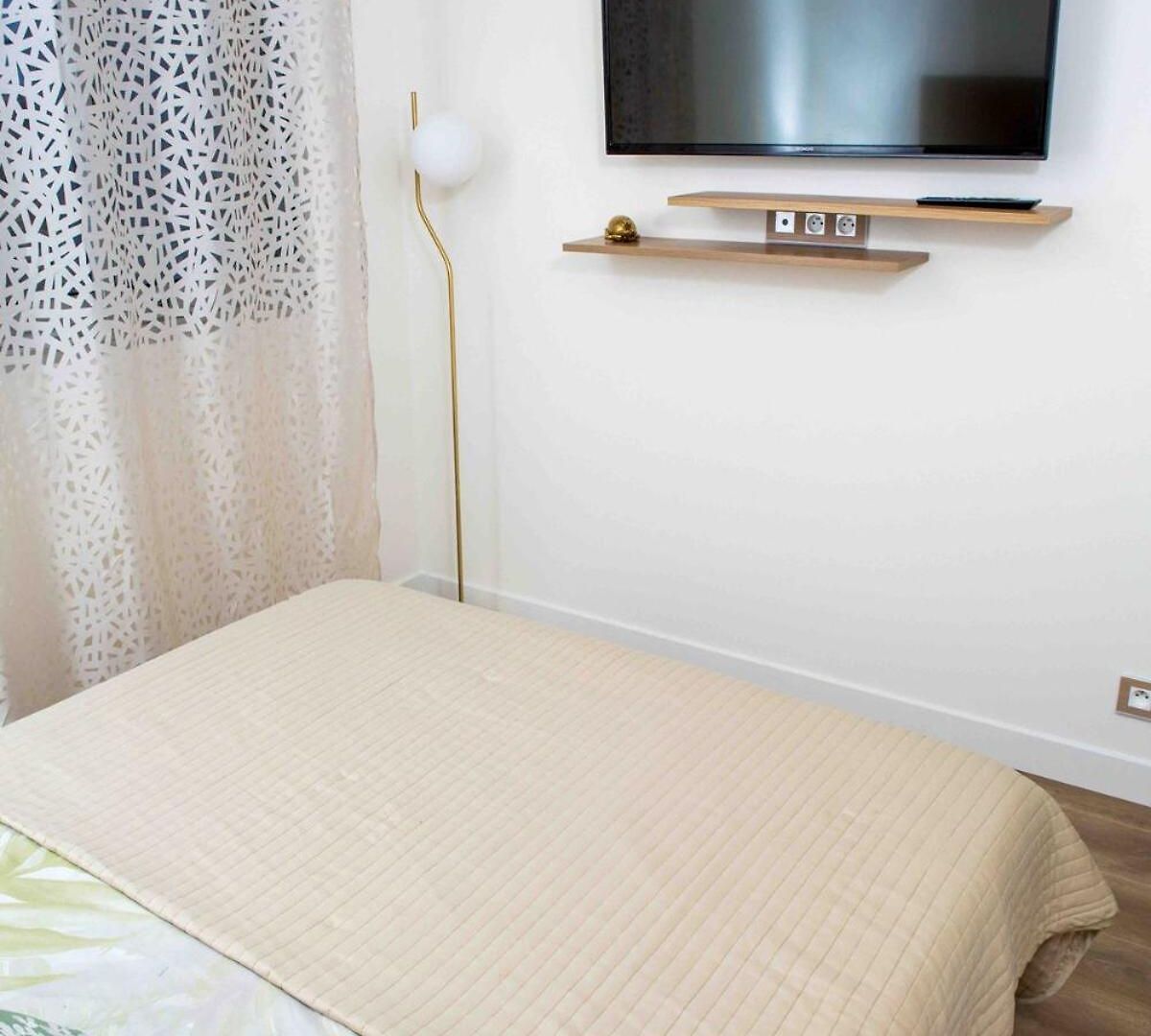 Appartement Perle De - 50 Mètres De La Plage, Clim, Wifi