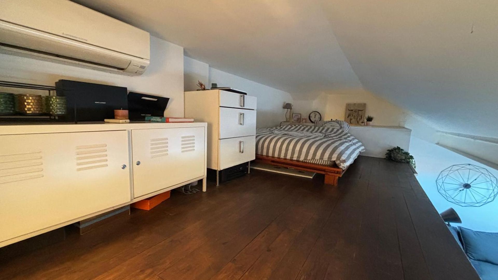 Cosy Rooftop Centre Appartement *