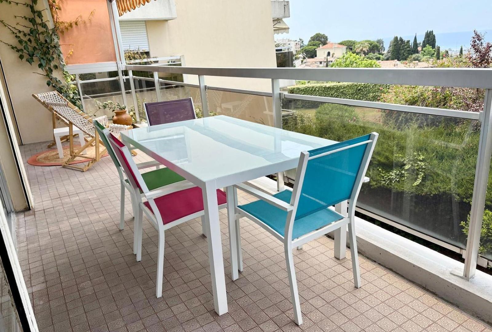 Quiet Flat With View And Swimming Pool Appartement Nice