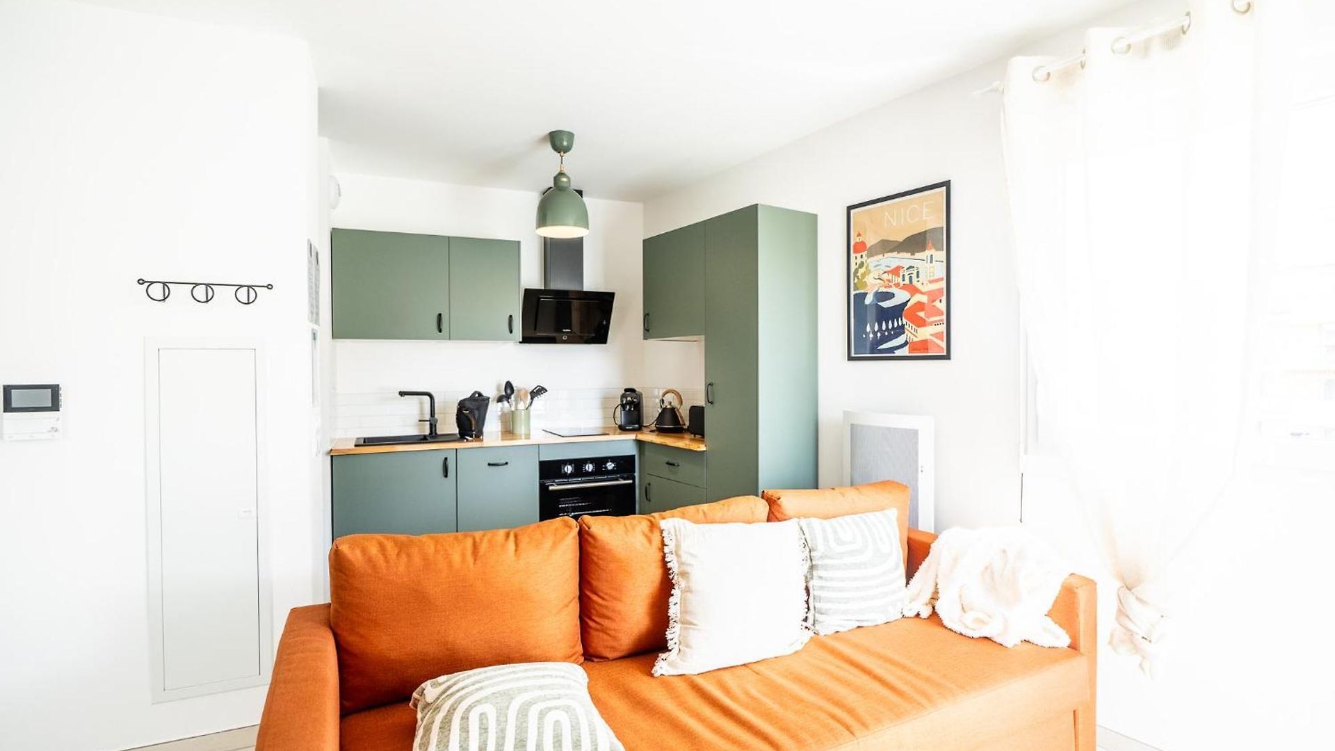 Le Neoroch Apartment
