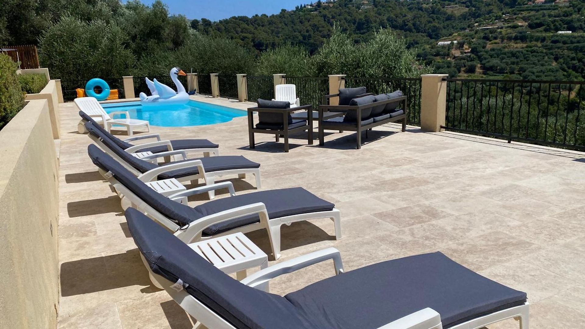 Villa Avec Piscine Chauffee Collines *